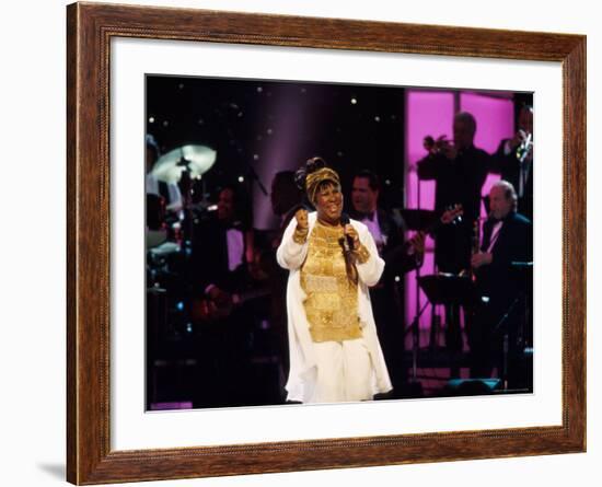 Singer Aretha Franklin Performing at Vh1 Divas Live-Marion Curtis-Framed Premium Photographic Print