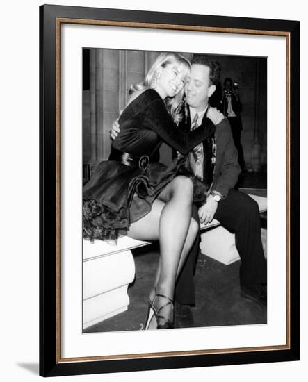 Singer Billy Joel and Wife, Model Christie Brinkley Cuddling-null-Framed Premium Photographic Print