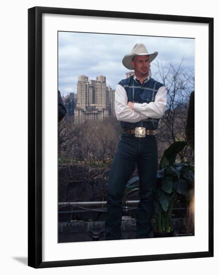 Singer Garth Brooks in Central Park-Dave Allocca-Framed Premium Photographic Print