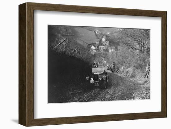 Singer Junior of RW Everard competing in the MCC Lands End Trial, Beggars Roost, Devon, 1929-Bill Brunell-Framed Photographic Print