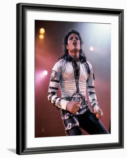 Singer Michael Jackson Performing-David Mcgough-Framed Premium Photographic Print