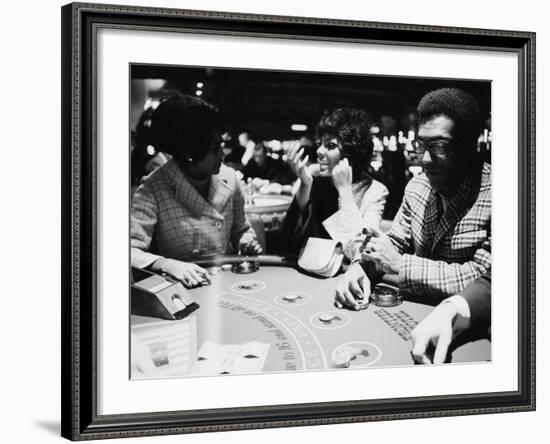 Singer Nancy Wilson, Actress Leslie Uggams, and Comedian Bill Cosby Playing Blackjack at the Sands-null-Framed Premium Photographic Print