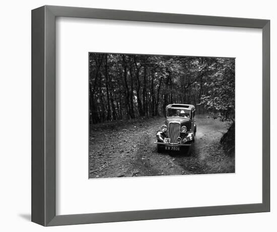 Singer Nine saloon competing in the B&HMC Brighton-Beer Trial, Fingle Bridge Hill, Devon, 1934-Bill Brunell-Framed Photographic Print