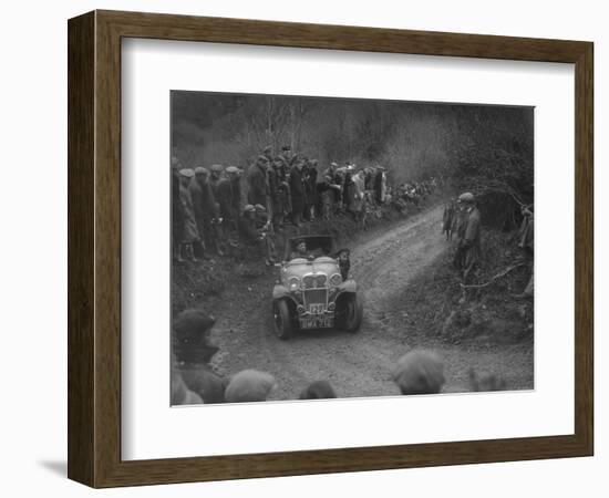 Singer of SGE Tett competing in the MCC Lands End Trial, 1935-Bill Brunell-Framed Photographic Print