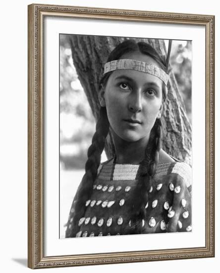 Sioux Woman, C1907-Edward S. Curtis-Framed Photographic Print