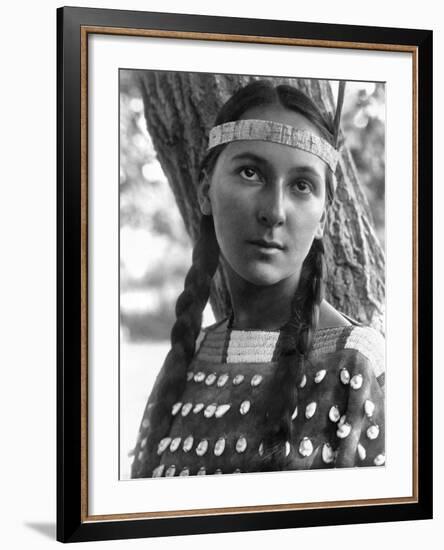 Sioux Woman, C1907-Edward S. Curtis-Framed Photographic Print