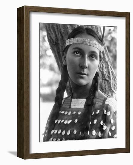 Sioux Woman, C1907-Edward S. Curtis-Framed Photographic Print