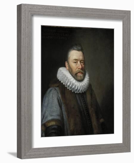 Sir Clement Edmondes, 17th Century-Daniel Mytens-Framed Giclee Print