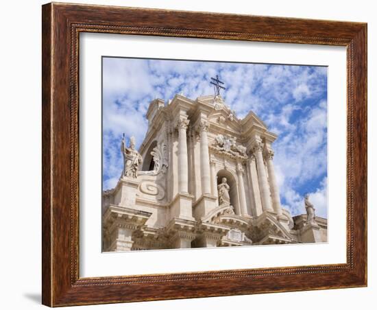 Siracusa Cathedral, Syracuse, UNESCO World Heritage Site, Sicily, Italy, Europe-Melissa Kuhnell-Framed Photographic Print