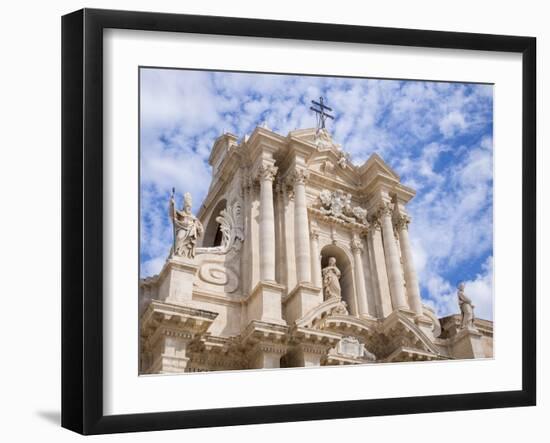 Siracusa Cathedral, Syracuse, UNESCO World Heritage Site, Sicily, Italy, Europe-Melissa Kuhnell-Framed Photographic Print