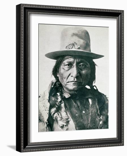 Sitting Bull-null-Framed Photographic Print