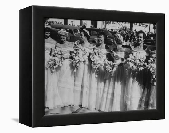 Six Bridesmaids Pose Together in White Organdy Gowns For Elizabeth Taylor and Nicky Hilton Wedding-Ed Clark-Framed Premier Image Canvas