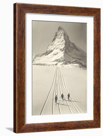 Skiers Leaving Matterhorn-null-Framed Art Print