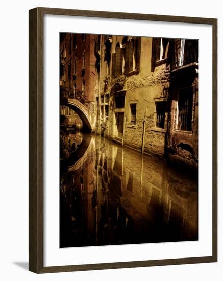 Skipworks-Tim Kahane-Framed Photographic Print