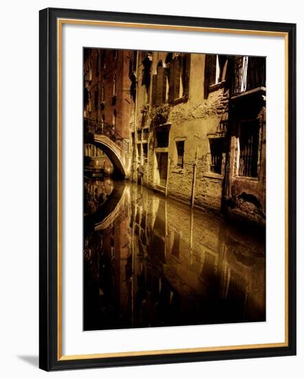 Skipworks-Tim Kahane-Framed Photographic Print