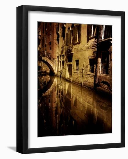 Skipworks-Tim Kahane-Framed Photographic Print