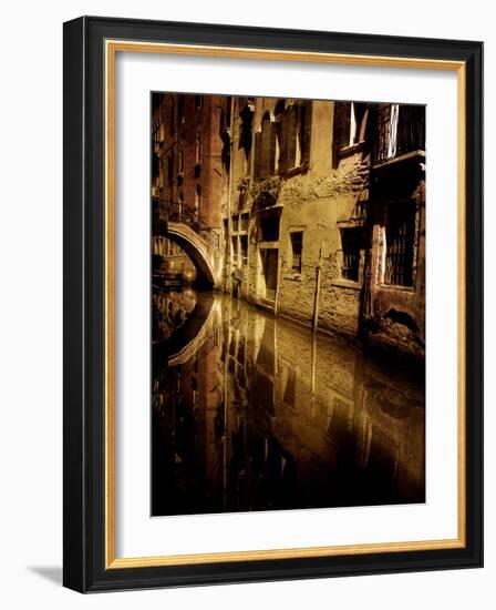 Skipworks-Tim Kahane-Framed Photographic Print