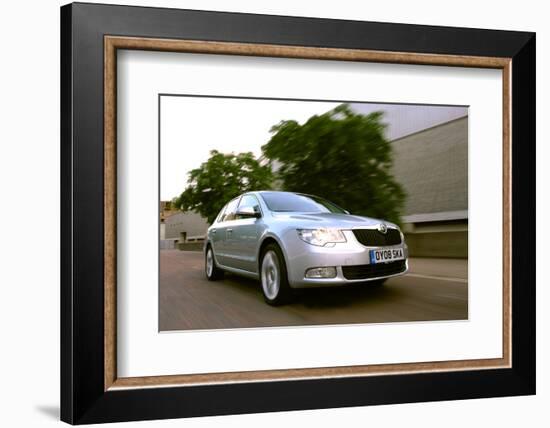 Skoda SUPERB 2008-Simon Clay-Framed Photographic Print