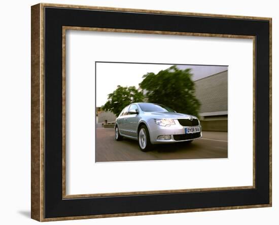 Skoda SUPERB 2008-Simon Clay-Framed Photographic Print