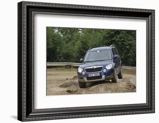 Skoda Yeti 2009-Simon Clay-Framed Photographic Print