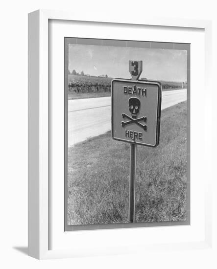 Skull and Crossbones Surrounded by the Words "Death Here" marking fatal car accident-Alfred Eisenstaedt-Framed Photographic Print