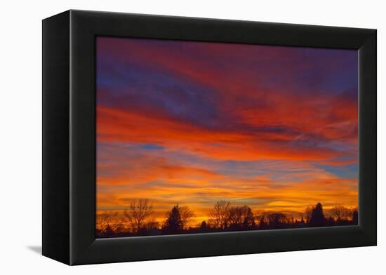 Sky at sunset, Winnipeg, Manitoba, Canada.-Mike Grandmaison-Framed Premier Image Canvas