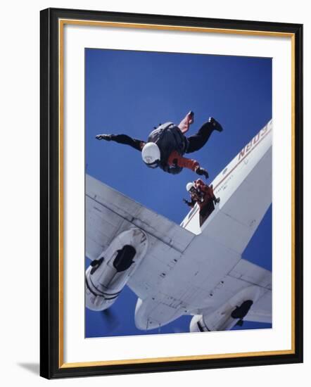 Skydivers Jumping from Plane-null-Framed Photographic Print