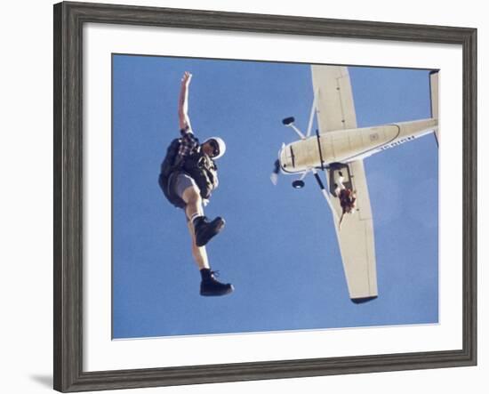 Skydivers Jumping from Plane-null-Framed Photographic Print