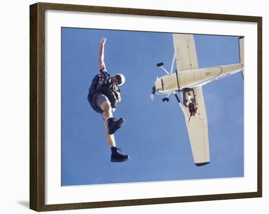 Skydivers Jumping from Plane-null-Framed Photographic Print