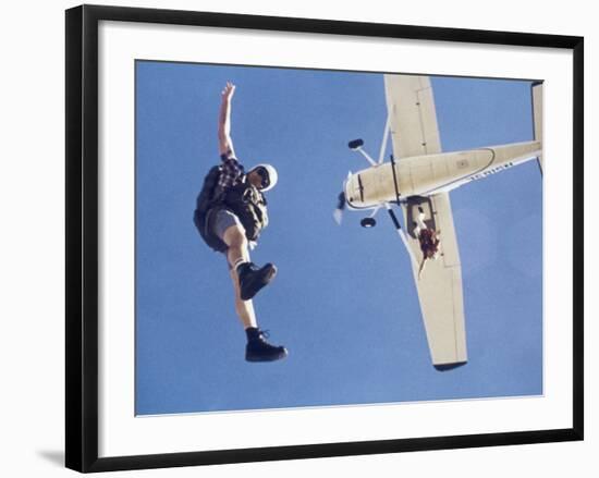 Skydivers Jumping from Plane-null-Framed Photographic Print