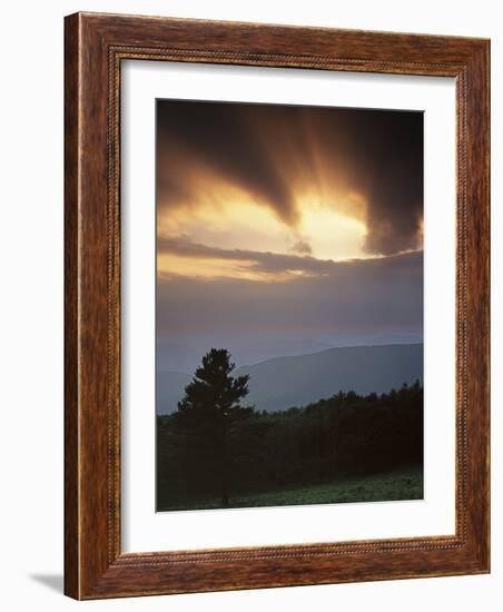 Skyline Drive View, Shenandoah National Park, Virginia, USA-Charles Gurche-Framed Photographic Print