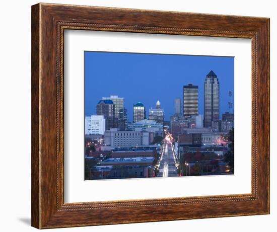 Skyline of Des Moines, Iowa, USA-Walter Bibikow-Framed Photographic Print