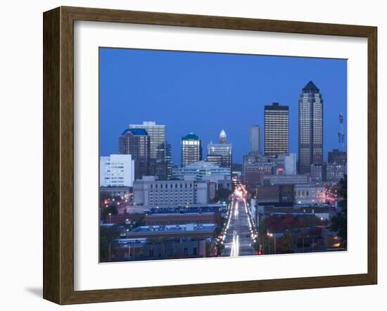 Skyline of Des Moines, Iowa, USA-Walter Bibikow-Framed Photographic Print