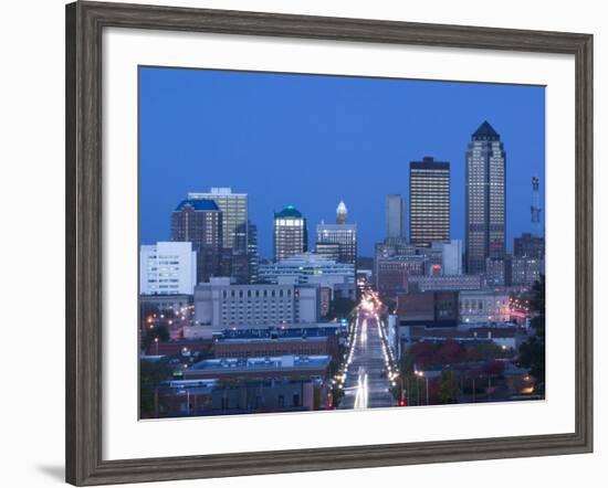 Skyline of Des Moines, Iowa, USA-Walter Bibikow-Framed Photographic Print