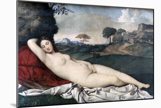 'Sleeping Venus', c1510. Artist: Giorgione-Giorgione-Mounted Giclee Print
