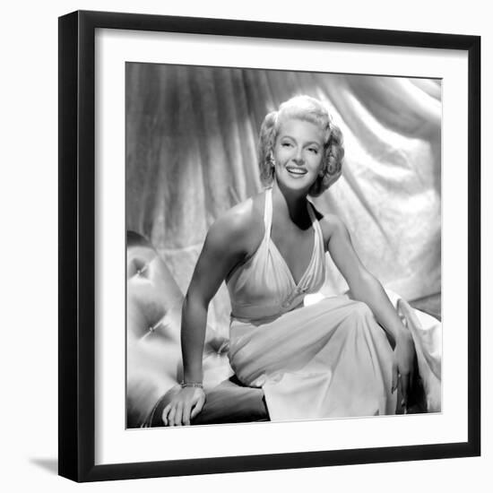 Slightly Dangerous, Lana Turner, 1943-null-Framed Photo