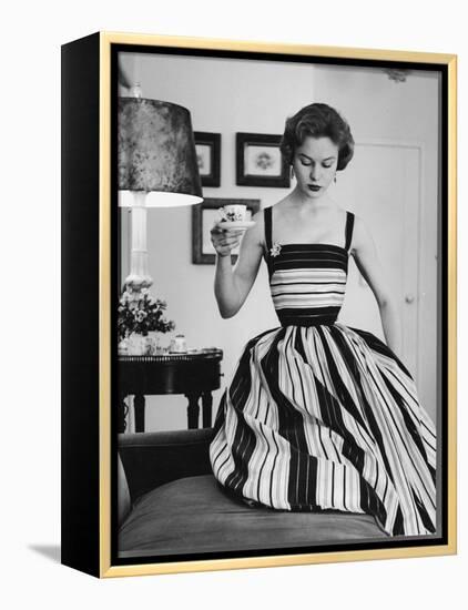 Small Bag Wardrobe Fashion-Gordon Parks-Framed Premier Image Canvas