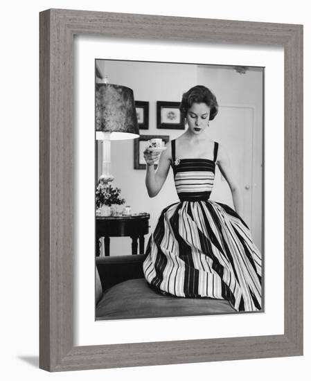 Small Bag Wardrobe Fashion-Gordon Parks-Framed Photographic Print