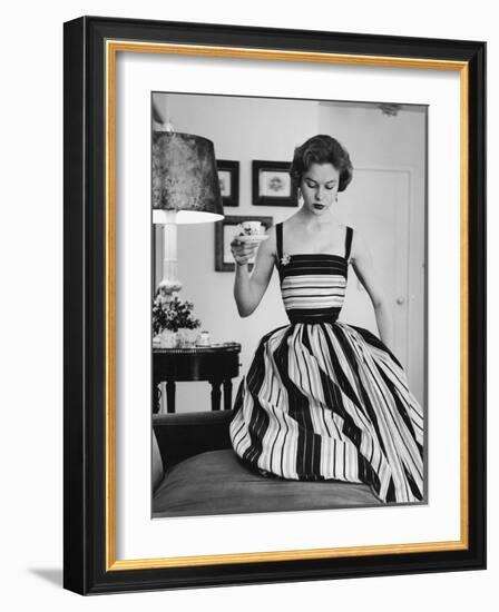 Small Bag Wardrobe Fashion-Gordon Parks-Framed Photographic Print