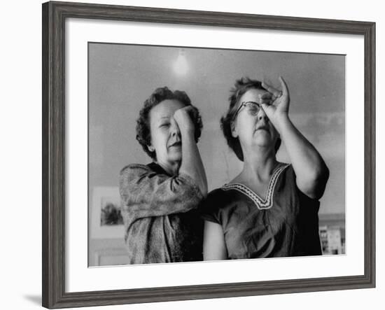 Small Town Folks, Amused Women, at Exhibit of Paintings of Lady Artists of the Town-Grey Villet-Framed Photographic Print