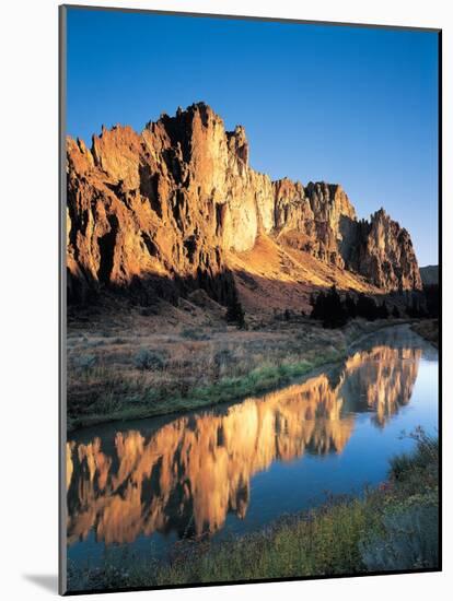 Smith Rock, Oregon, USA-Janis Miglavs-Mounted Photographic Print