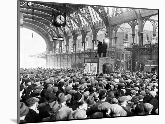 Smithfield Meat Market 1936-Daily Mirror-Mounted Photographic Print