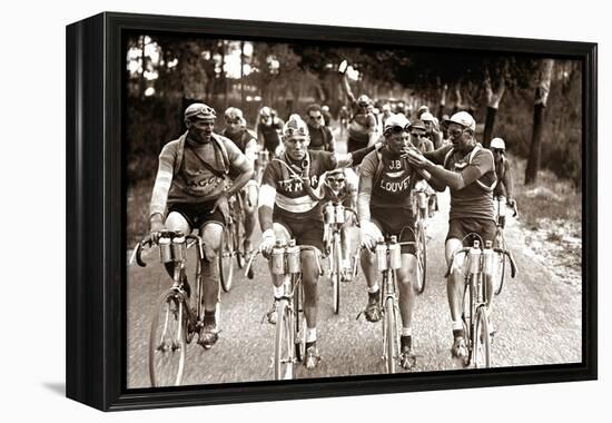 Smokers-Presse ’E Sports-Framed Premier Image Canvas