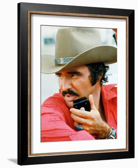 Smokey And The Bandit, Burt Reynolds, 1977-null-Framed Photo