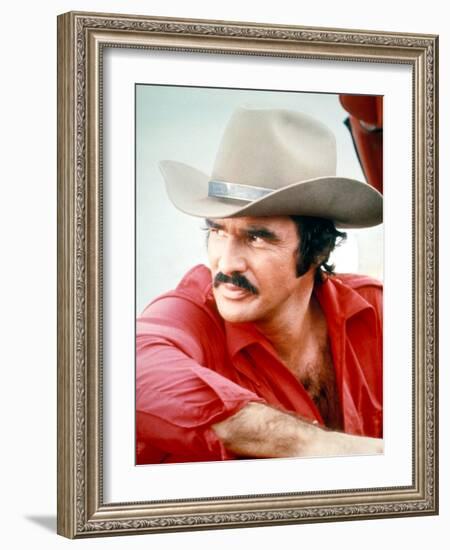 Smokey and the Bandit, Burt Reynolds, 1977-null-Framed Photo