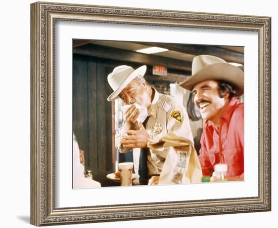 Smokey And The Bandit, Jackie Gleason, Burt Reynolds, 1977-null-Framed Photo