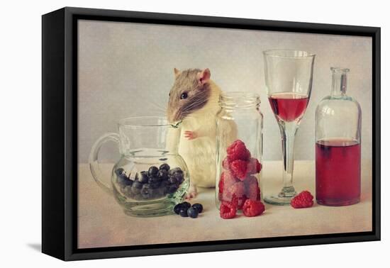 Snoozy Loves to Eat-Ellen Van Deelen-Framed Premier Image Canvas