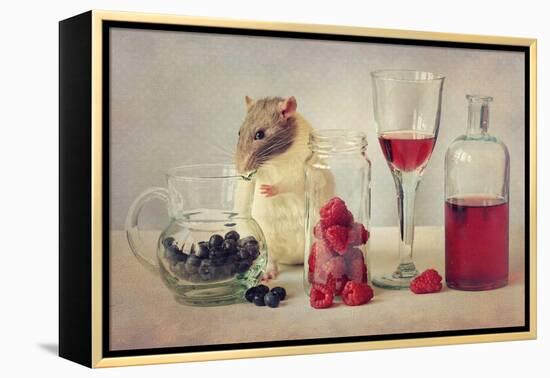 Snoozy Loves to Eat-Ellen Van Deelen-Framed Premier Image Canvas