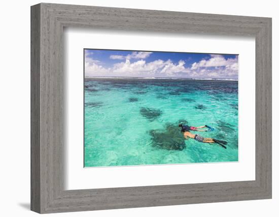 Snorkeling in Muri Lagoon on Captain Tama's Lagoon Cruises, Rarotonga, Cook Islands, Pacific-Matthew Williams-Ellis-Framed Photographic Print