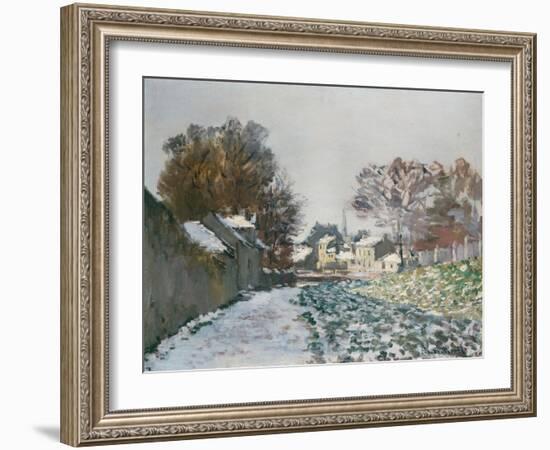 Snow at Argenteuil. Neige a Argenteuil. 1874-Claude Monet-Framed Giclee Print